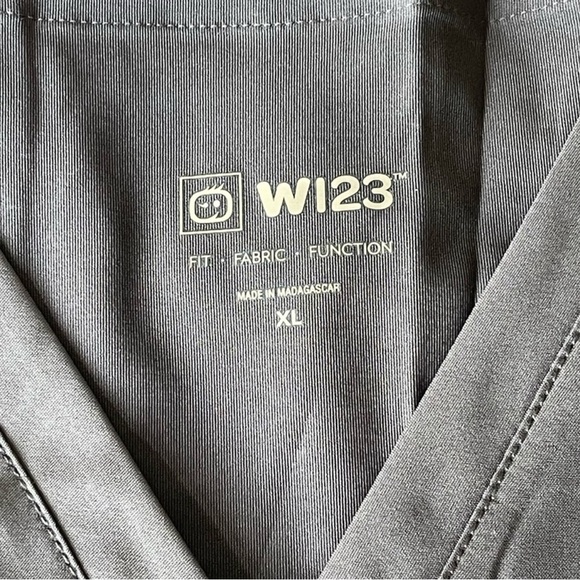 Medical Scrubs (Top & Bottoms) WonderWink W123 | in Gray | Women's XL | NWT - Picture 7 of 10